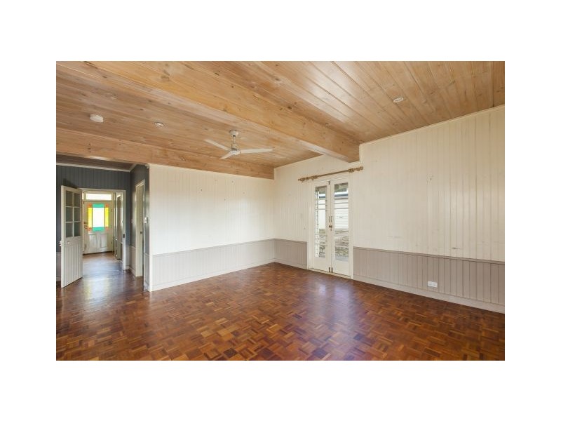 42 Jubilee Road, Carters Ridge QLD 4563