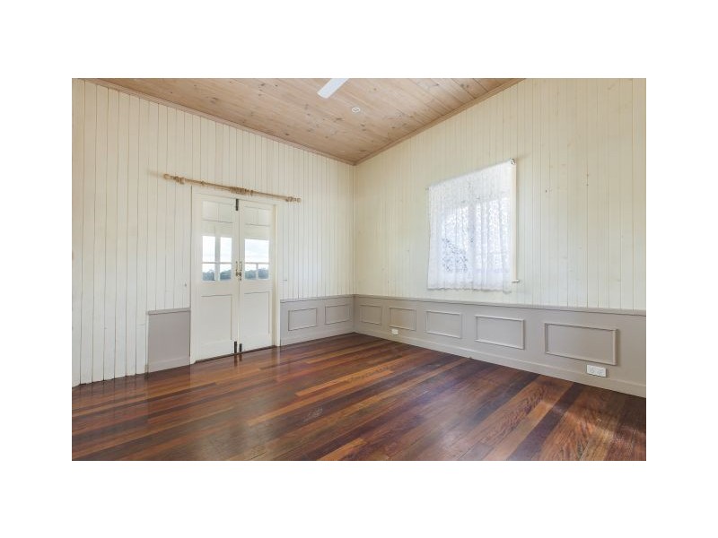 42 Jubilee Road, Carters Ridge QLD 4563