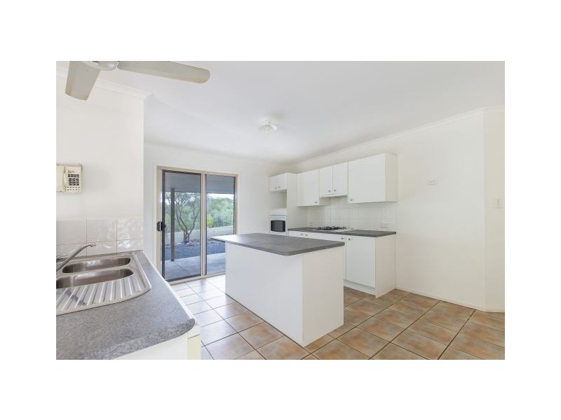 39 Jubilee Road, Carters Ridge QLD 4563