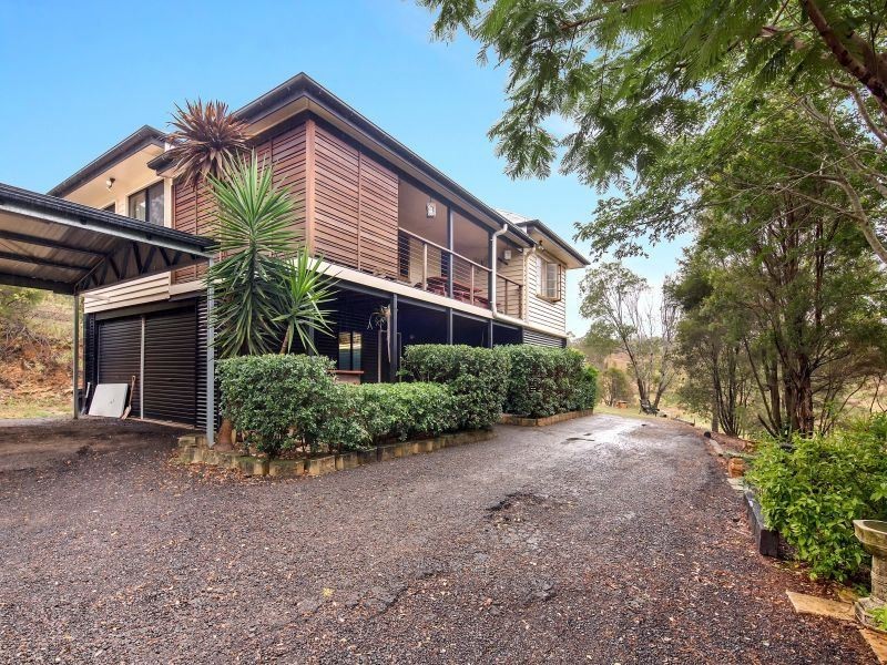 4 Wacal Road, Mothar Mountain QLD 4570