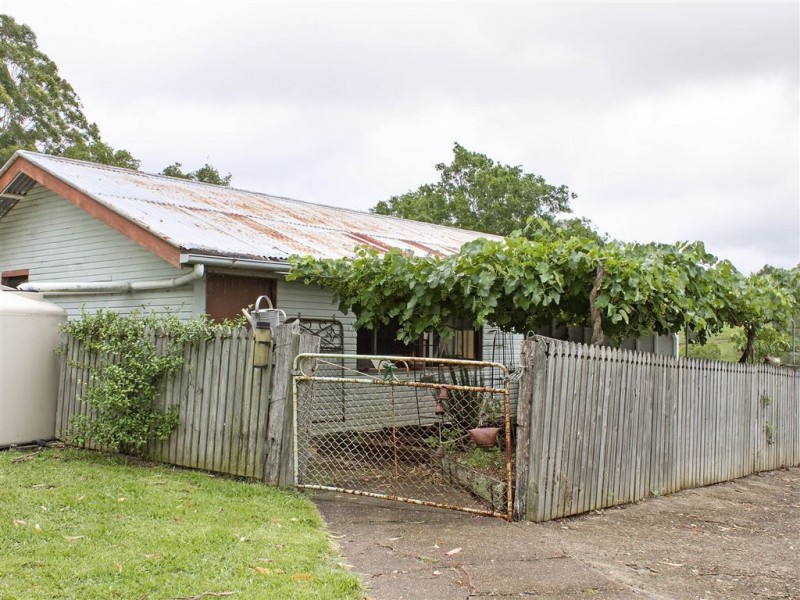 1052 Cedar Pocket Road, Cedar Pocket QLD 4570