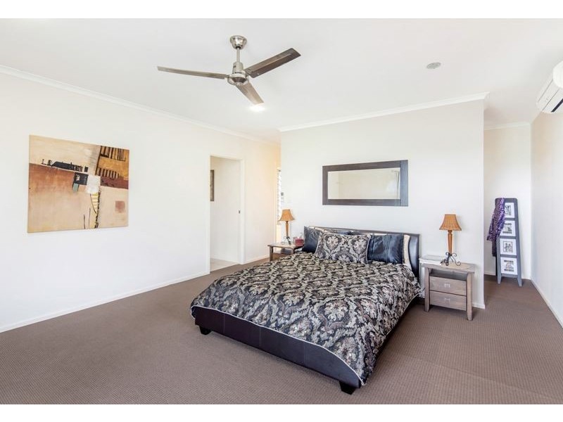 181 Kiaka Road, Lagoon Pocket QLD 4570