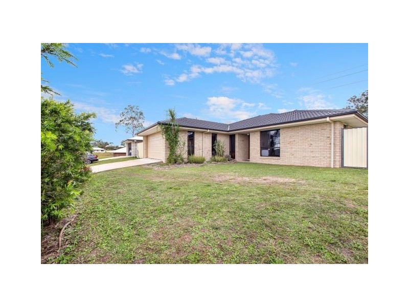 68 Furness Road, Southside QLD 4570