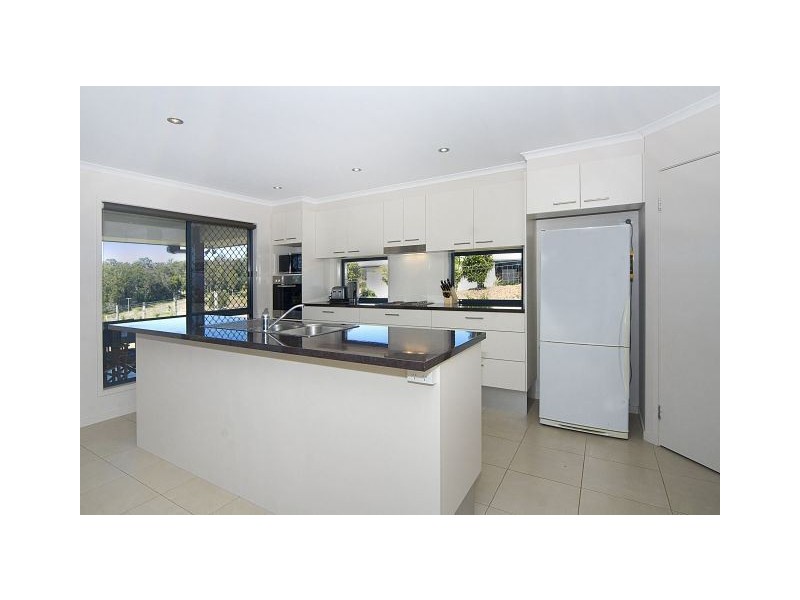 84 Taylor Road, Veteran QLD 4570