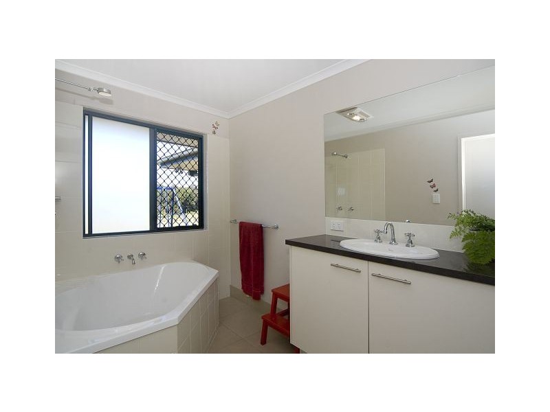 84 Taylor Road, Veteran QLD 4570