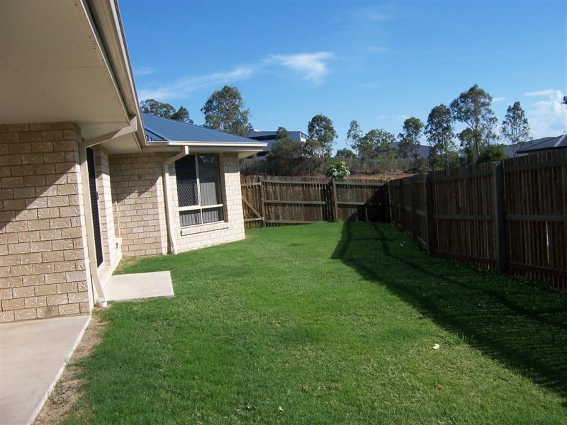 8 Fairway Drive, Gympie QLD 4570