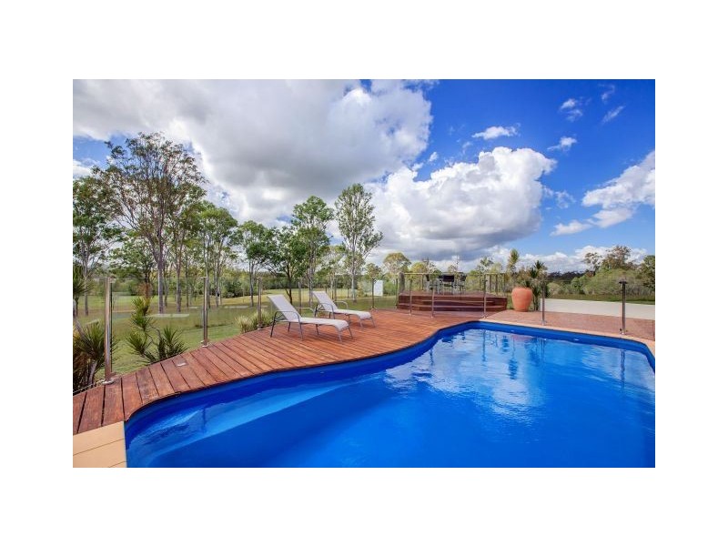 300 Sexton Road, Sexton QLD 4570