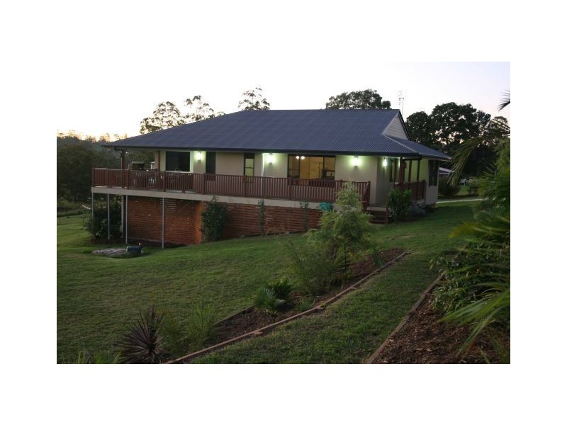 11 Preston Lane, Veteran QLD 4570