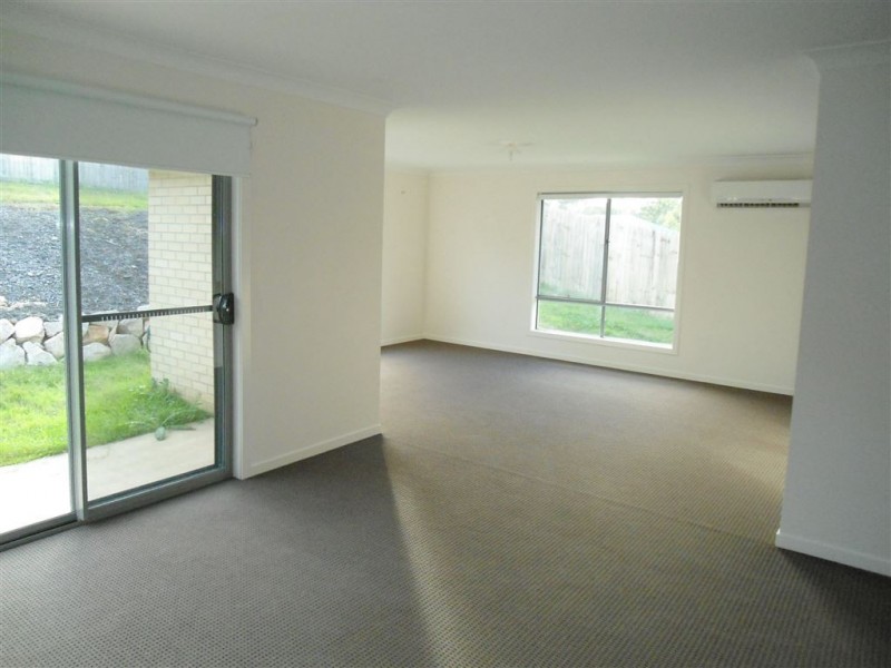 11 Judicial Circuit, Jones Hill QLD 4570