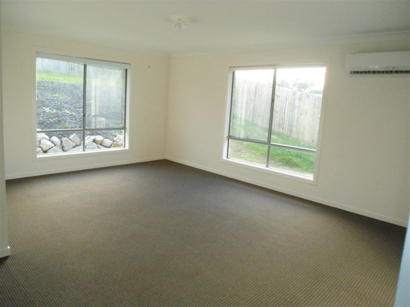 11 Judicial Circuit, Jones Hill QLD 4570