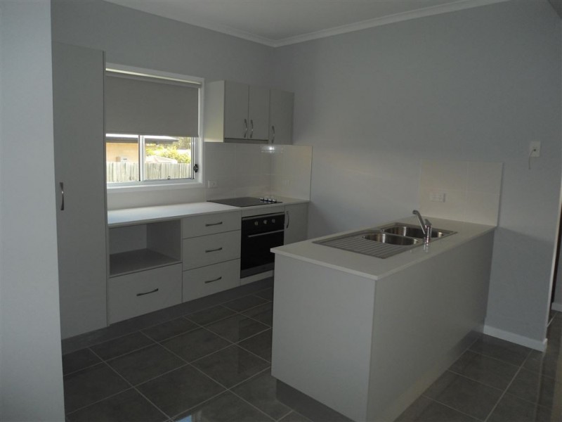 1/6 Outlook Close, Gympie QLD 4570