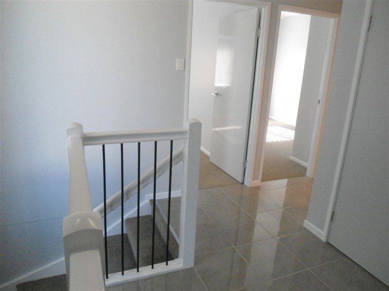 1/6 Outlook Close, Gympie QLD 4570