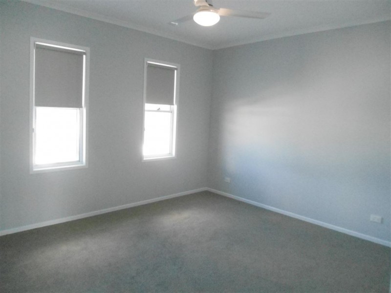 2/6 Outlook Close, Gympie QLD 4570