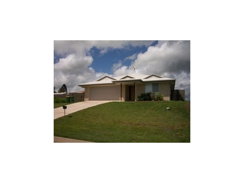 12 Principal Place, Jones Hill QLD 4570