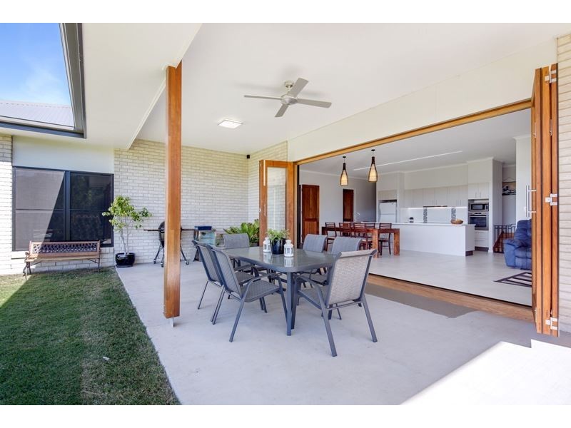 90 Blue Gum Road, Pie Creek QLD 4570