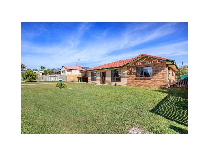 3 Castlereagh Court, Southside QLD 4570