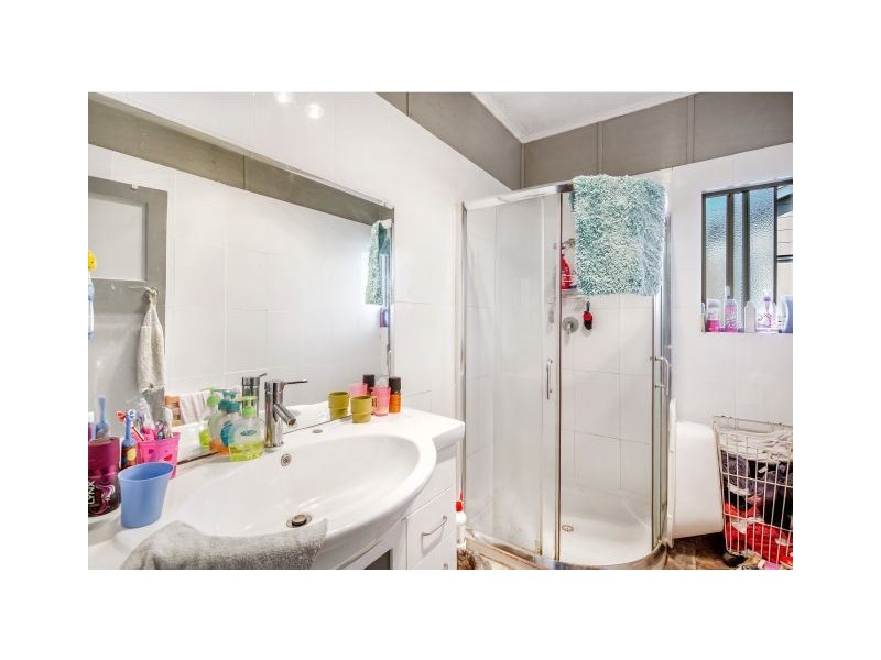 11 Pine Street, Gympie QLD 4570