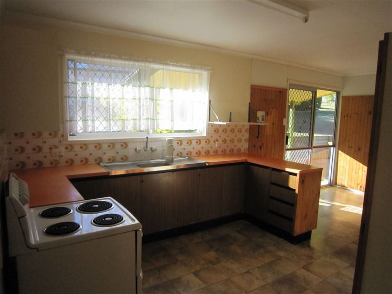 16 Glasgow Street, Gympie QLD 4570