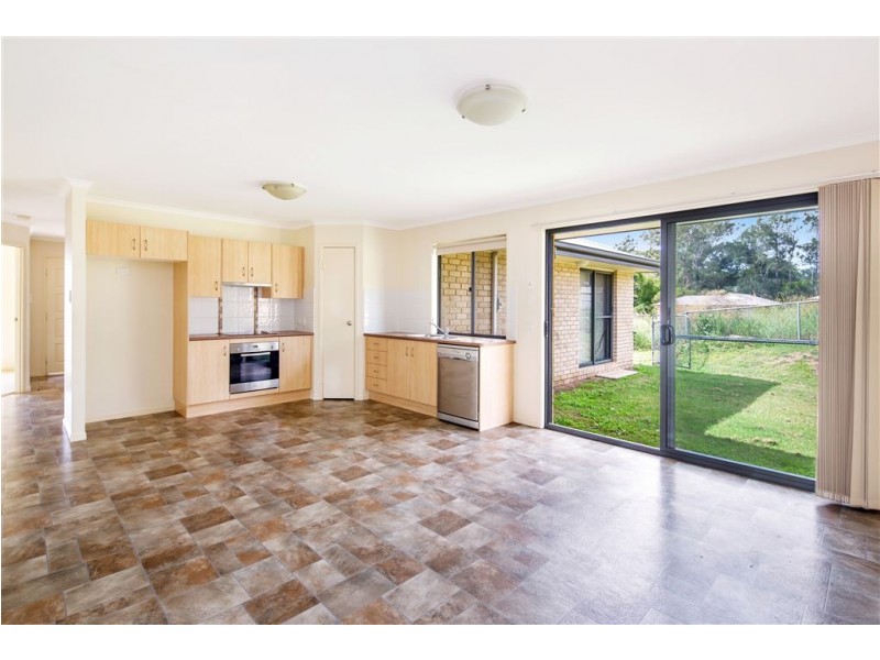40 McPhail Street, Southside QLD 4570