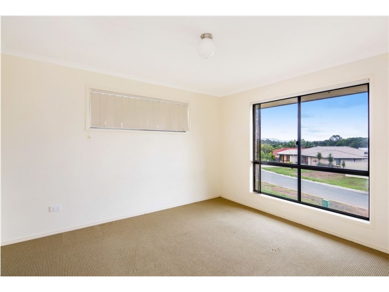 40 McPhail Street, Southside QLD 4570