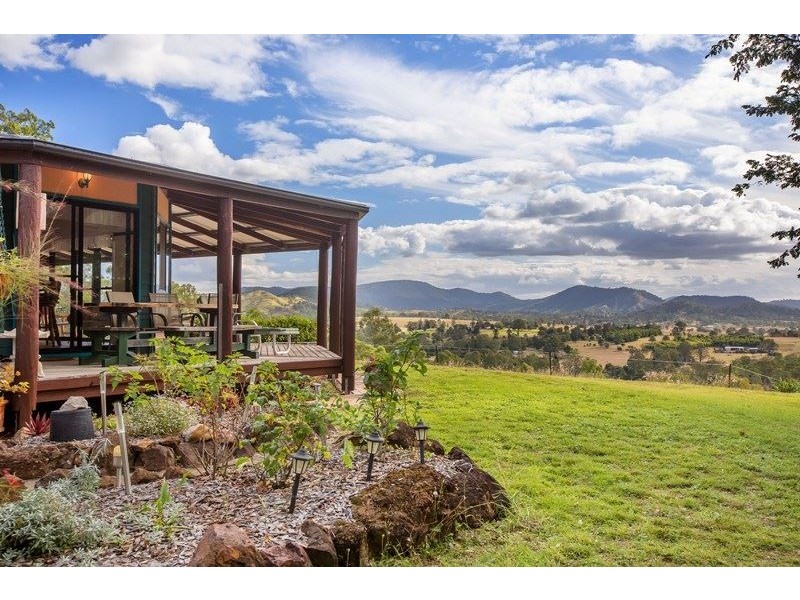 22 Kernke Road, Mcintosh Creek QLD 4570