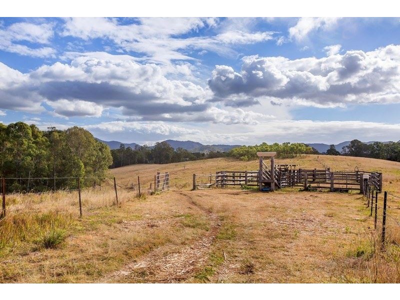 22 Kernke Road, Mcintosh Creek QLD 4570