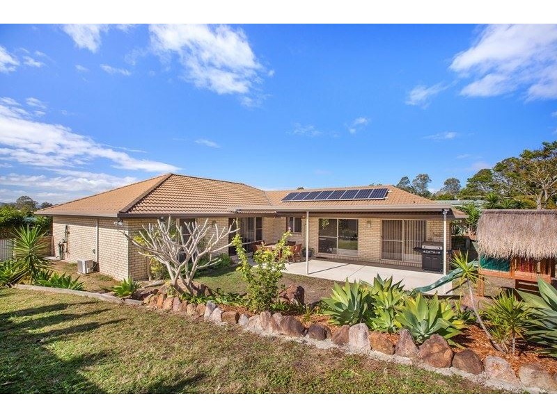 15 Parkview Close, Southside QLD 4570