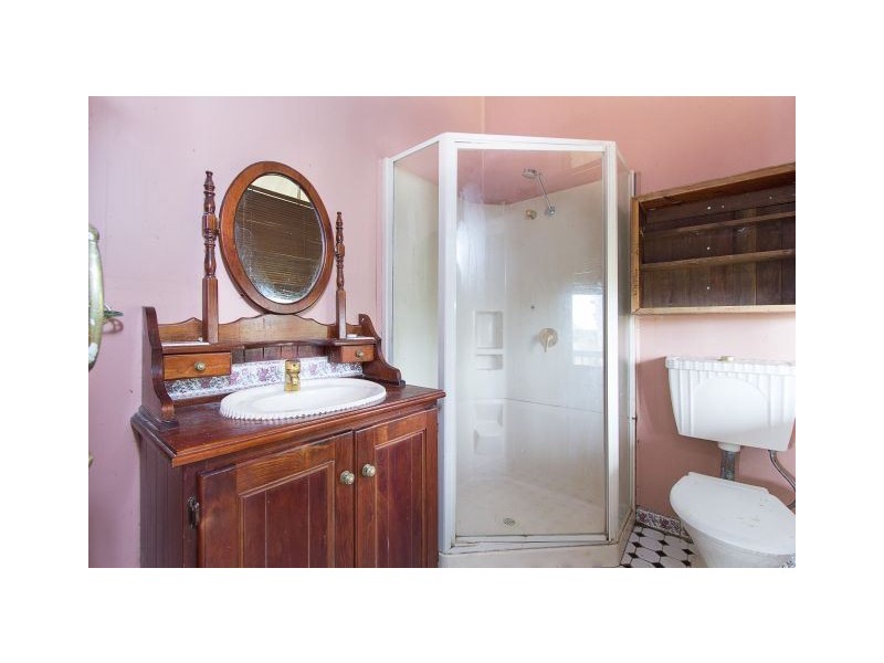 685 Coles Creek Road, Cooran QLD 4569