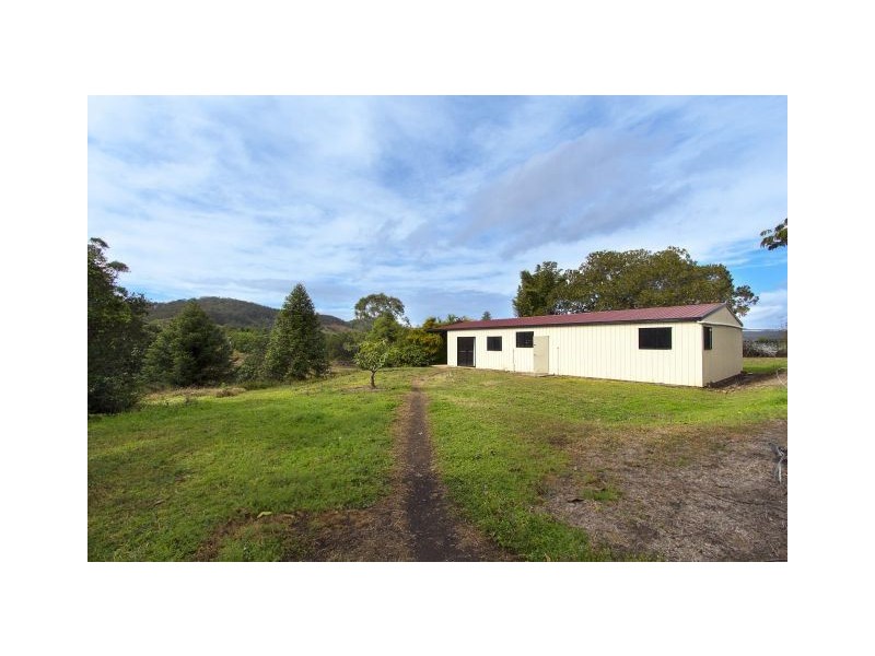 685 Coles Creek Road, Cooran QLD 4569