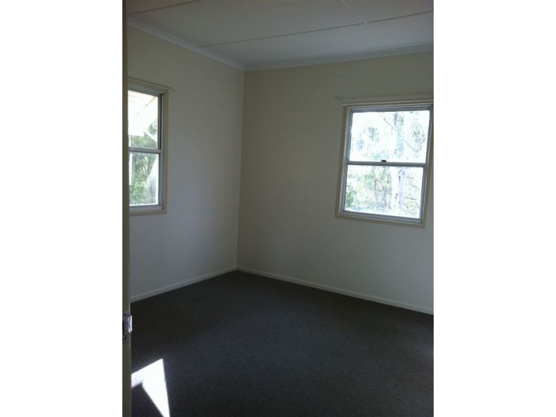 25 Mountain View Road, Traveston QLD 4570