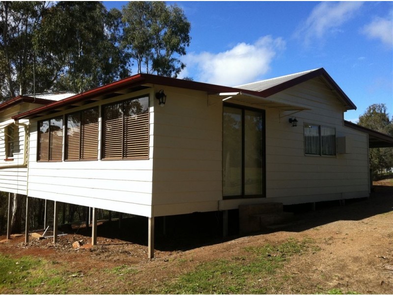 25 Mountain View Road, Traveston QLD 4570