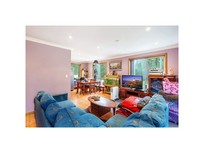 24 Donald Drive, Curra QLD 4570