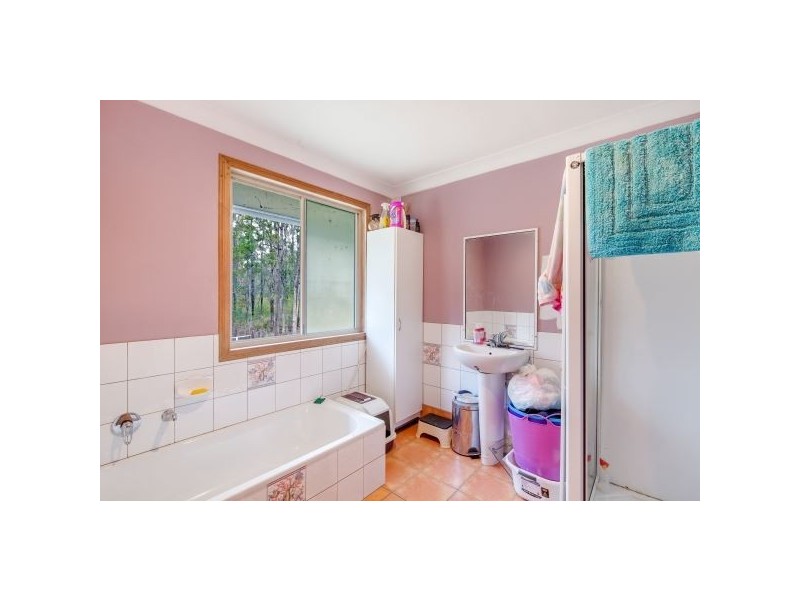 24 Donald Drive, Curra QLD 4570