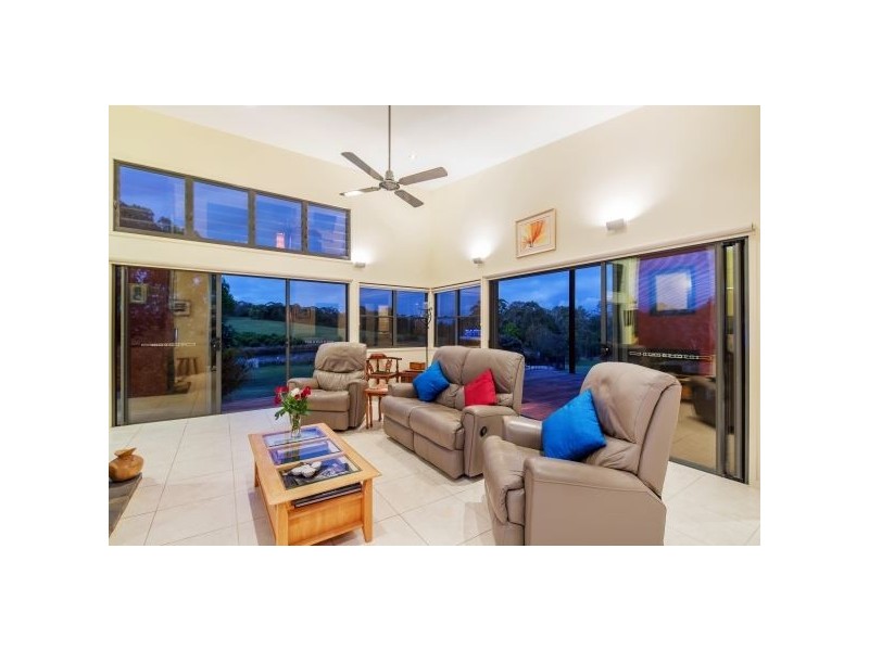 63 Perkins Road, Jones Hill QLD 4570