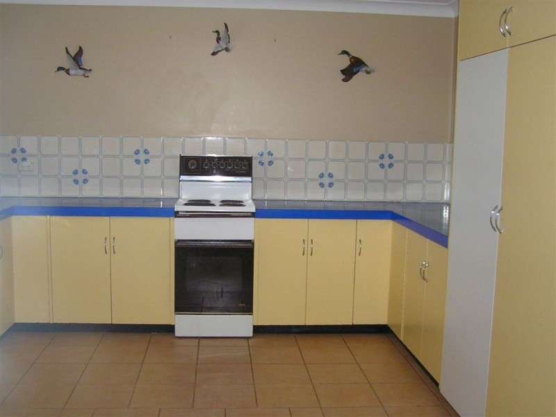 25 Sorensen Road, Southside QLD 4570