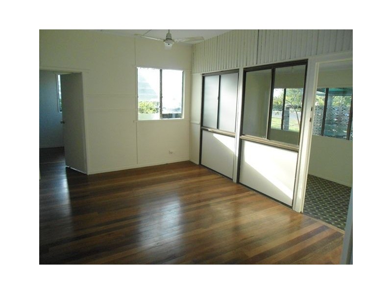 89 Noosa Road, Monkland QLD 4570