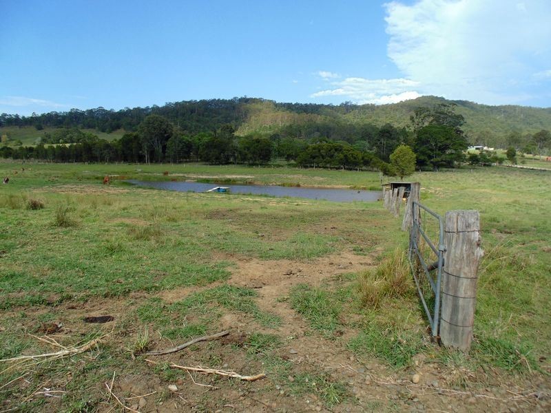 47 Sunshine Road, Wolvi QLD 4570