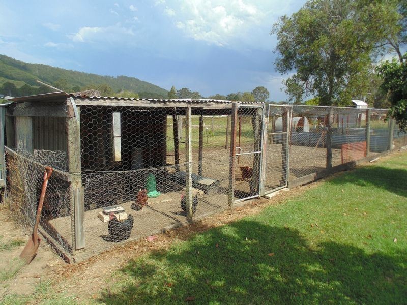 47 Sunshine Road, Wolvi QLD 4570