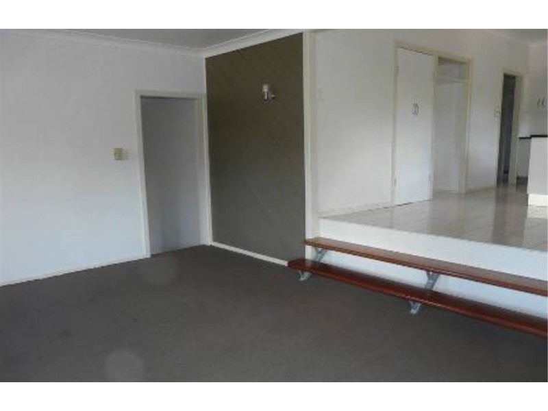 18 Beresford Crescent, Gympie QLD 4570