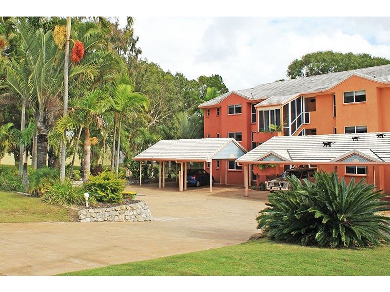 42-46 Rainbow Beach Road, Rainbow Beach QLD 4581