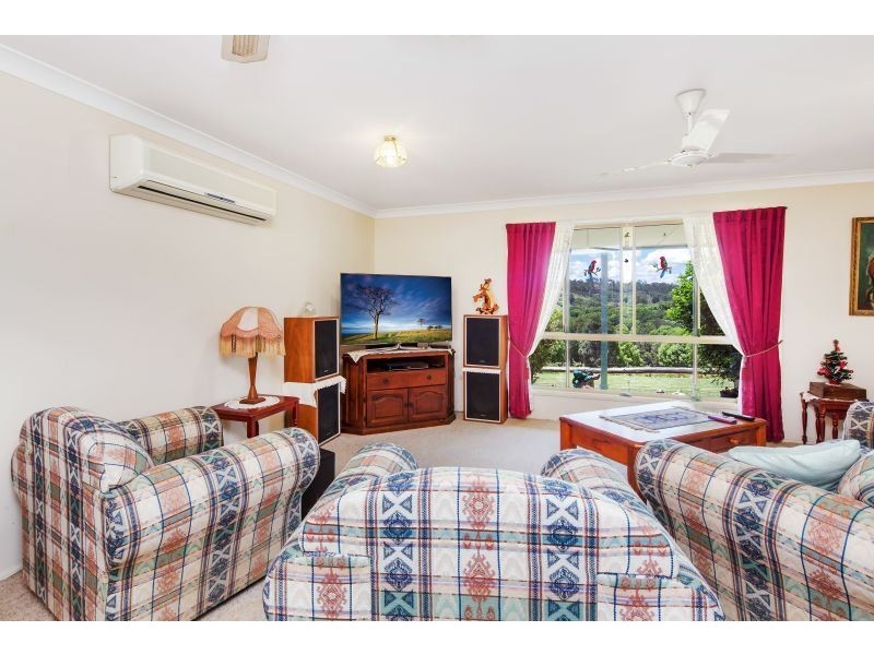 229 Meredith Road, Veteran QLD 4570