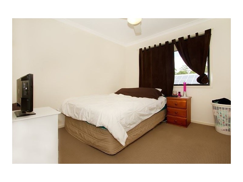 3 Duffy Court, Southside QLD 4570