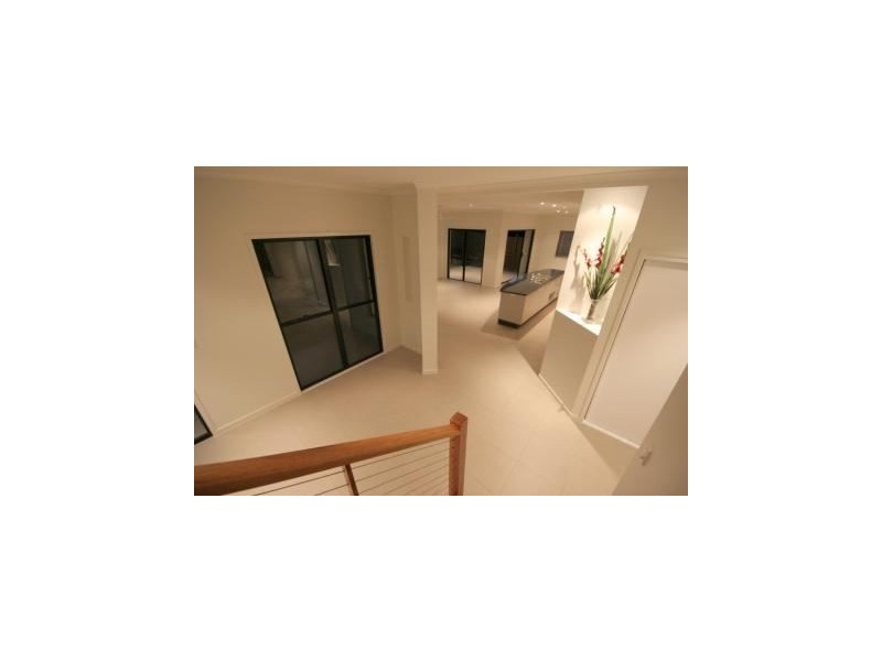 41 Hilltop Avenue, Southside QLD 4570