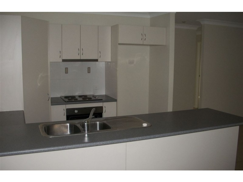10 Parkview Close, Southside QLD 4570