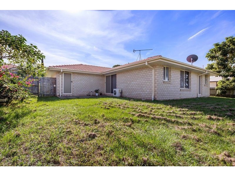 52 Gympie View Drive, Southside QLD 4570