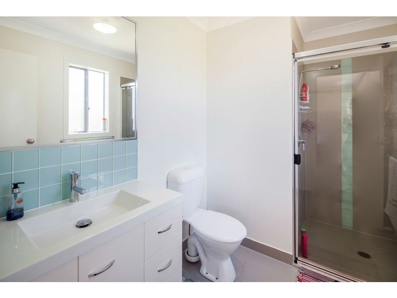 26 Bond Drive, Southside QLD 4570