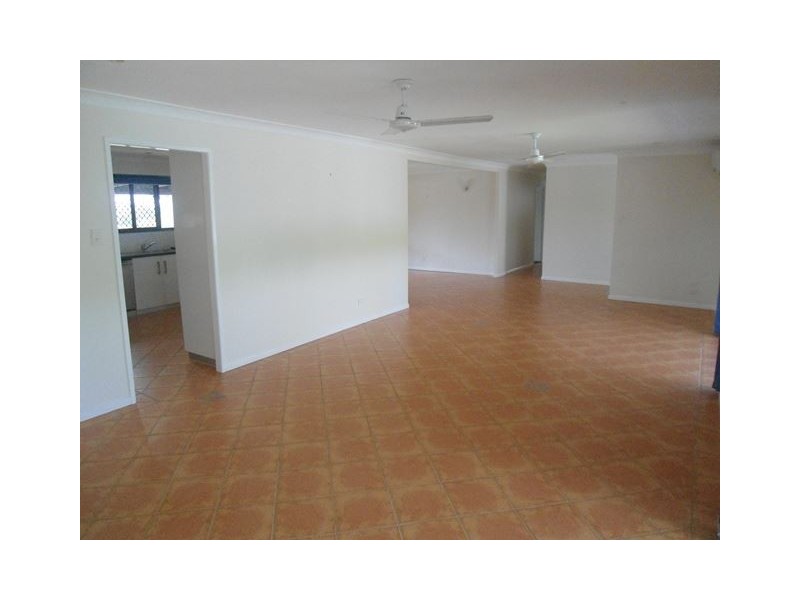 12 Groves Road, Araluen QLD 4570