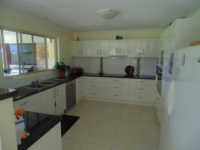 34 Grecian Bends Road, Greens Creek QLD 4570