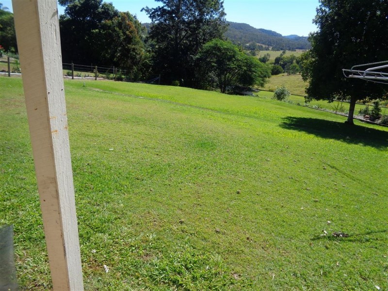 1/129 Stumm Road, Southside QLD 4570