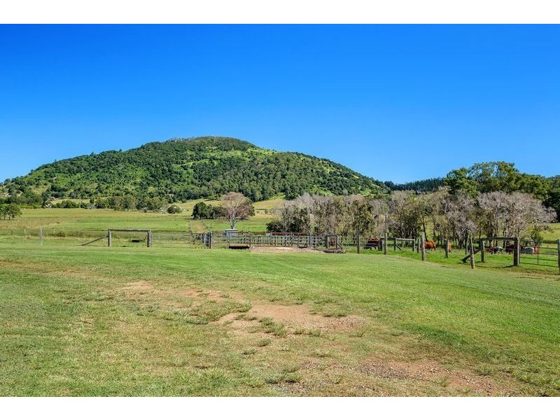 1695 Tin Can Bay Road, Goomboorian QLD 4570